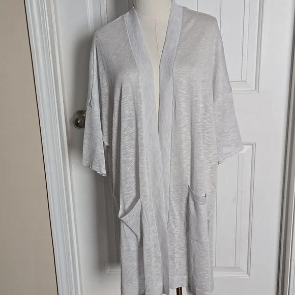Chico’s Light Heather Gray Open Front Cardigan – Soft Everyday Layer, Size 1 (M) - Picture 2 of 9